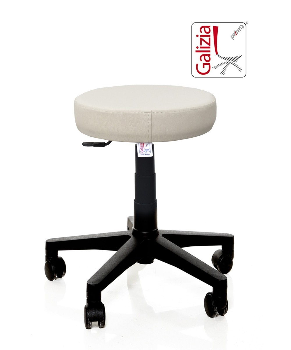 S11N SGABELLO BASSO  IN FINTA PELLE CON BASE IN PLASTICA NERA