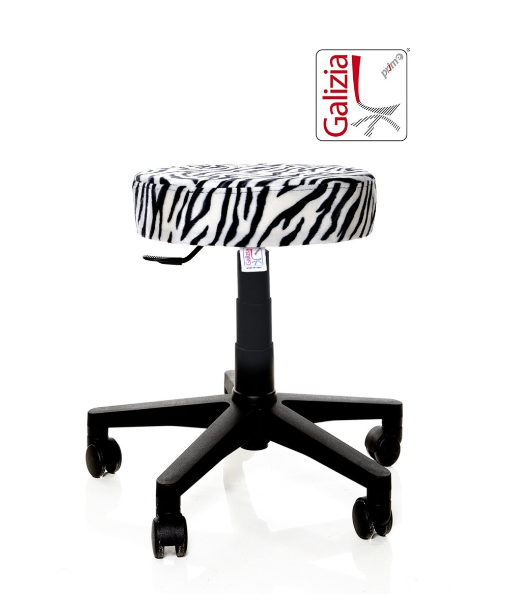 S11N SGABELLO BASSO  IN FINTA PELLE CON BASE IN PLASTICA NERA