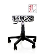 S11N SGABELLO BASSO  IN FINTA PELLE CON BASE IN PLASTICA NERA