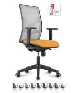 Y9 SEDIA ERGONOMICA CON SCHIENALE IN RETE E SUPPORTO LOMBARE